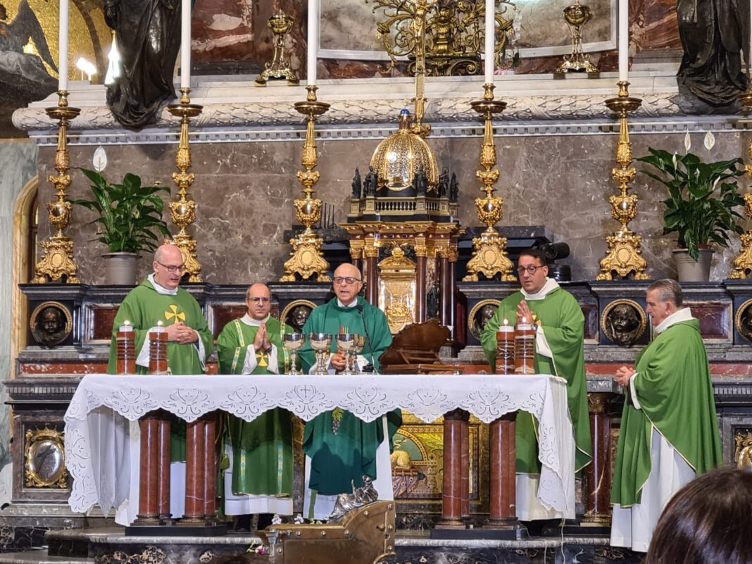 Vita Parrocchiale:
 Pellegrinaggio a Viggiano e Pompei
