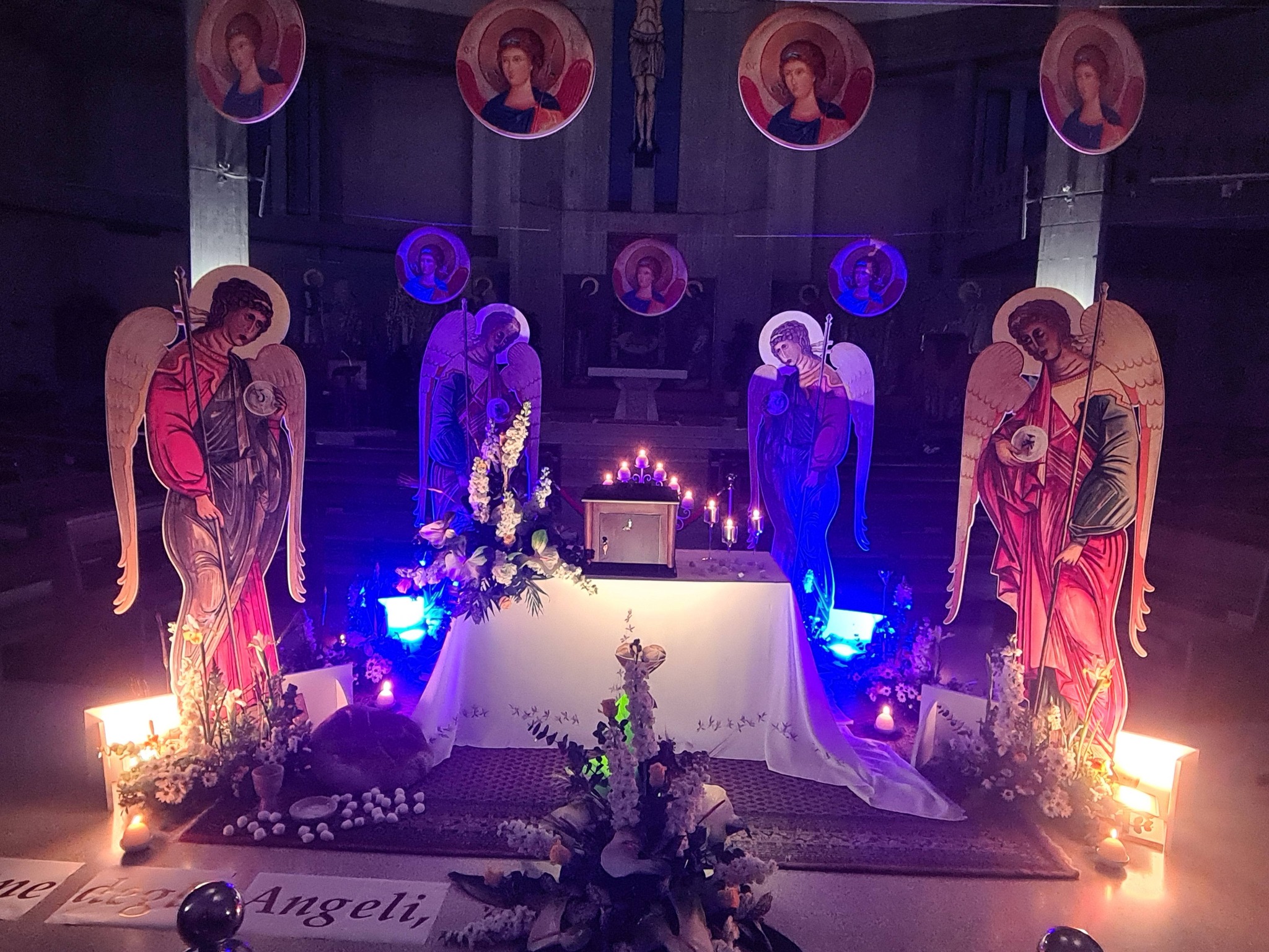 Adorazione dei Gruppi Parrocchiali e Adorazione Comunitaria