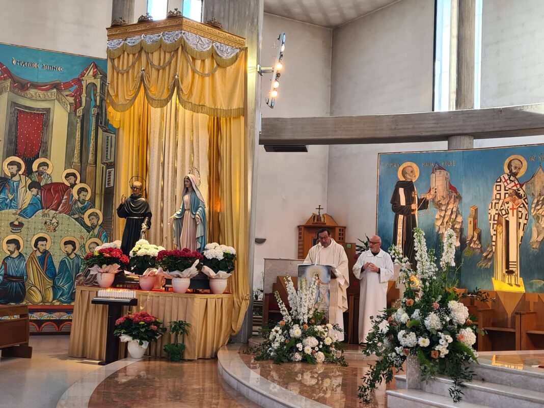 Santa Messa con Novena in preparazione alla Solennità della Dedicazione della Chiesa Parrocchiale - 3° giorno