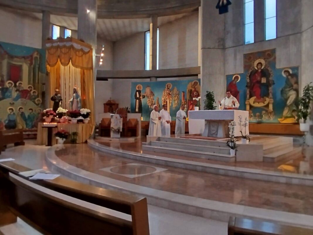 Santa Messa con Novena in preparazione alla Solennità della Dedicazione della Chiesa Parrocchiale - 6° giorno
